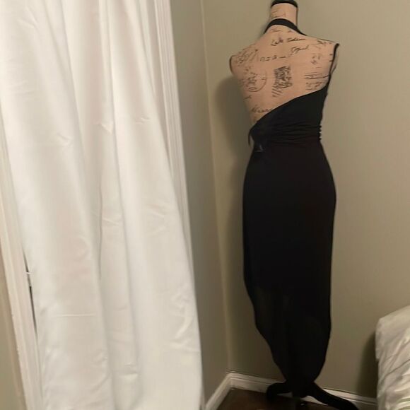 EUC! David Meister Halter Asymmetrical "Little Black Dress" - Size 0/2 - Picture 5 of 8
